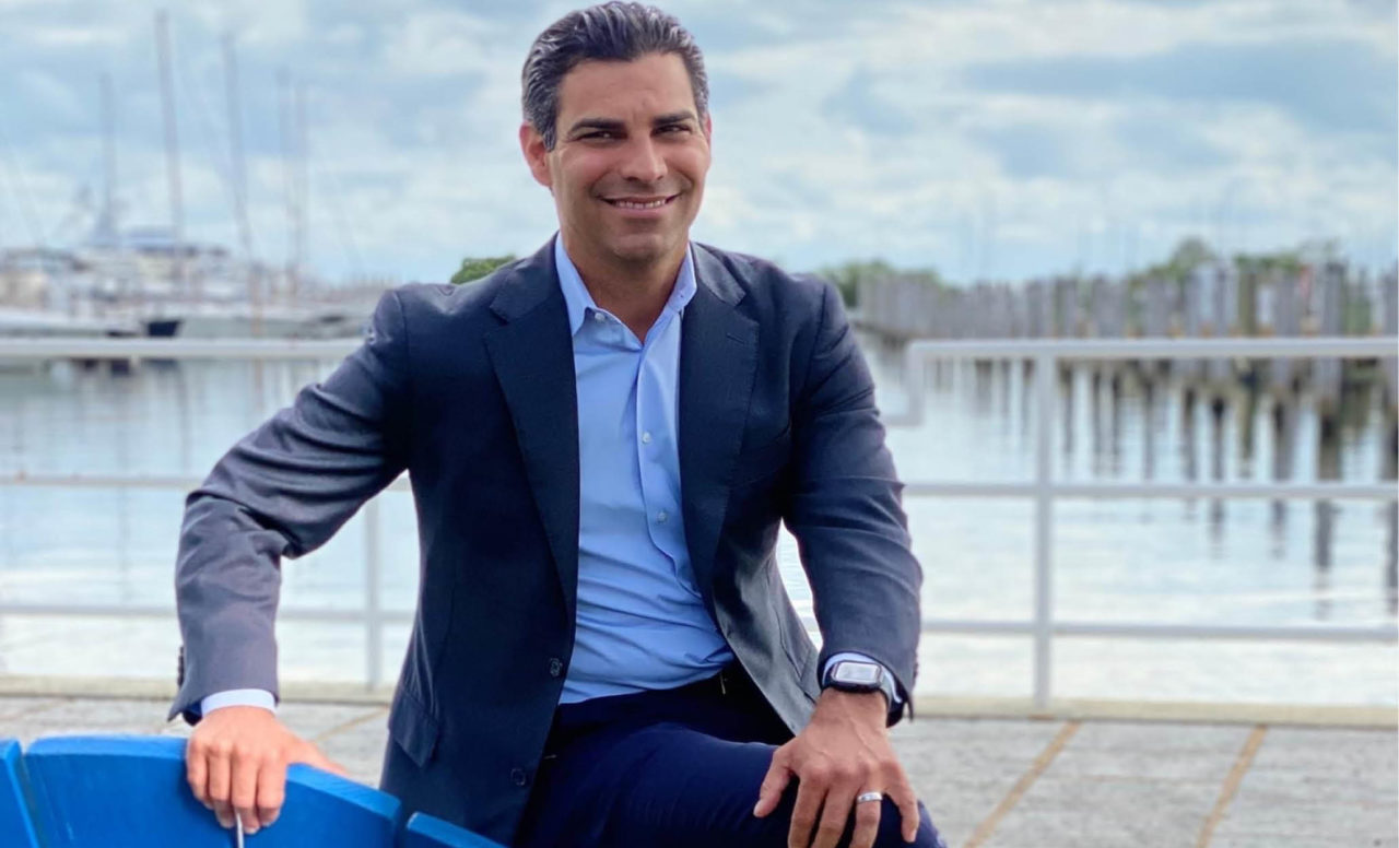 Suarez habla sobre la 'desinformación' que causo la ola roja en las elecciones de Florida 2022 1 una imagen del alcalde de Miami, Francis Suarez