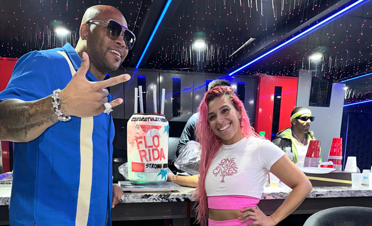 Vanessa Barcelo of @onelovecakes with Flo Rida and the "Giant Cake Can"
