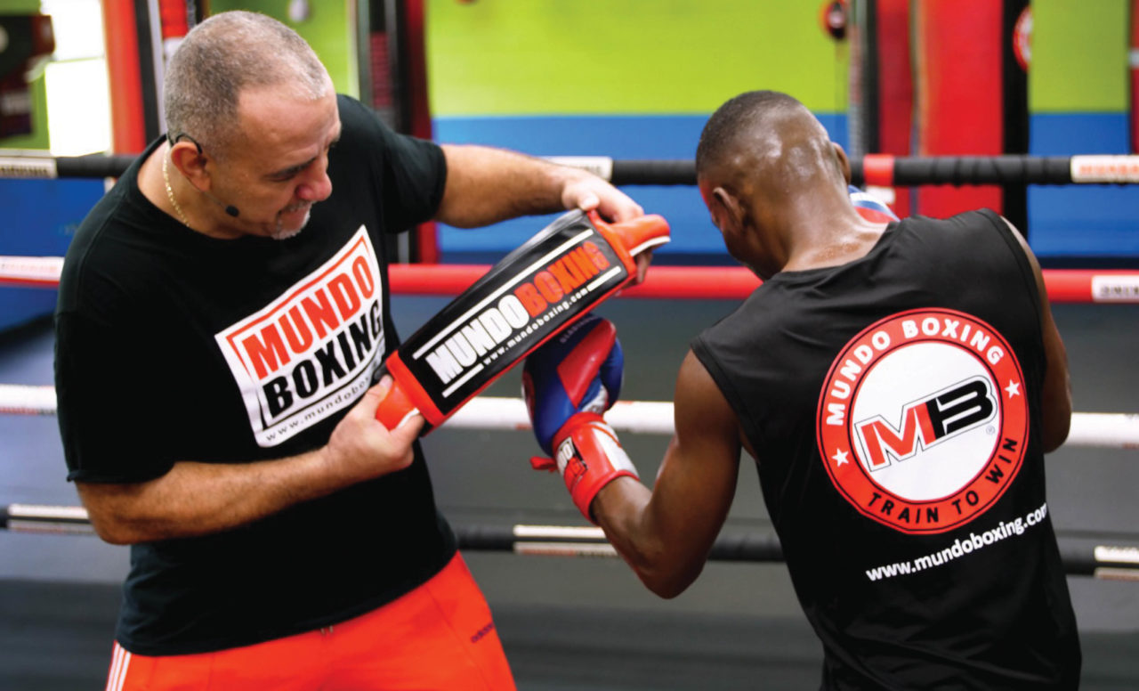 PEDRO DIAZ ENTRENANDO A ALGUIEN