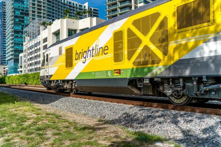 Línea brillante servicio ferroviario