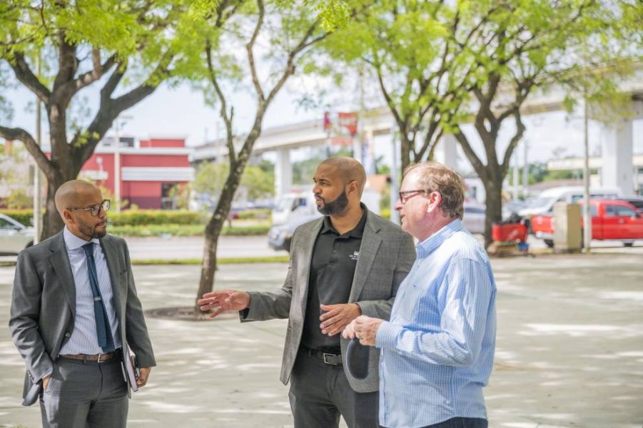 Eulois Cleckley having a discussion