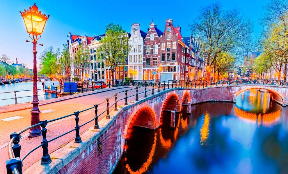 Una vista panorámica de Amsterdam, Países Bajos en Europa.