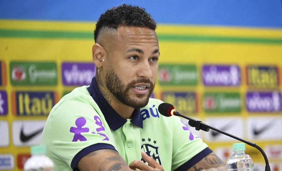 Neymar Jr. speaking at a press conference