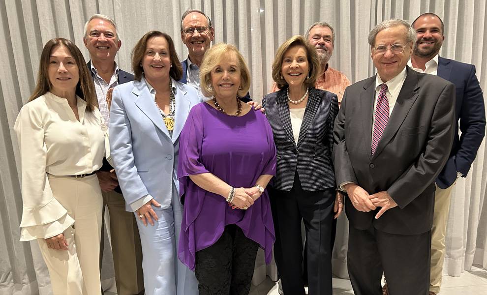 La Junta Directiva de ARTESMIAMI se reunió y aprobó una donación de 27.000 dólares al Miami Film Festival para financiar la Serie de Cine Cubano y el nuevo Miami Film Fund.