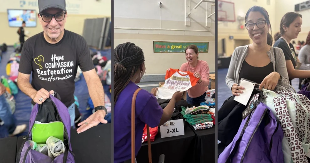 Un montaje fotográfico de tres paneles del evento de regreso a clases de The Caring Place. El panel izquierdo muestra a un voluntario con una camiseta negra que lleva la inscripción "Hope, Compassion, Restoration, Transformation" (Esperanza, Compasión, Restauración, Transformación), sosteniendo abierta una mochila llena de útiles escolares. El panel central captura a una voluntaria sonriendo mientras entrega una camiseta a un asistente, al otro lado de una mesa repleta de ropa doblada. El panel derecho presenta a un asistente sonriente que sostiene una mochila y otros artículos donados, destacando la entrega de útiles escolares y artículos de primera necesidad a familias que se preparan para el año escolar.