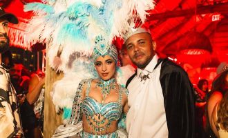 Camila Cabello y Walshy Fire en la fiesta de Halloween de Bacardi.