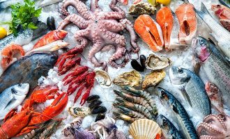 Seafood on ice